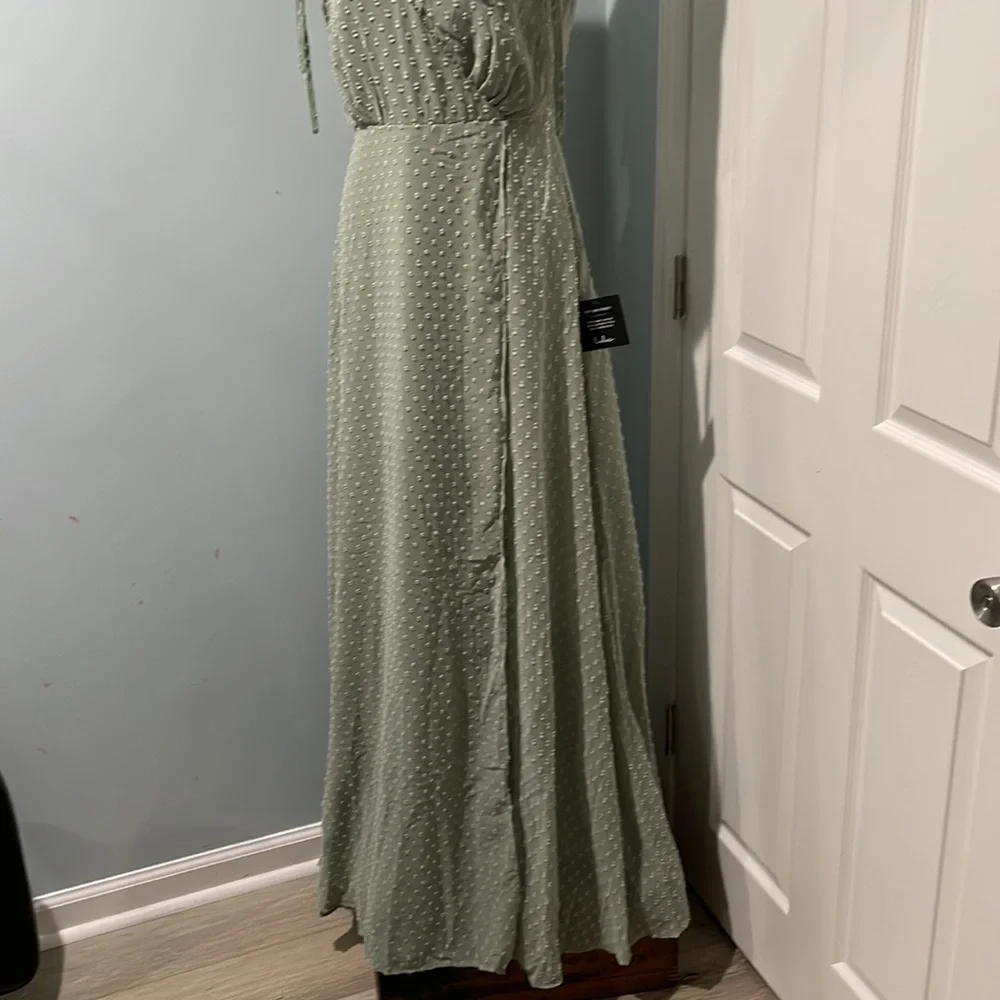 Lulus formal dress NWT - Picture 2 of 6